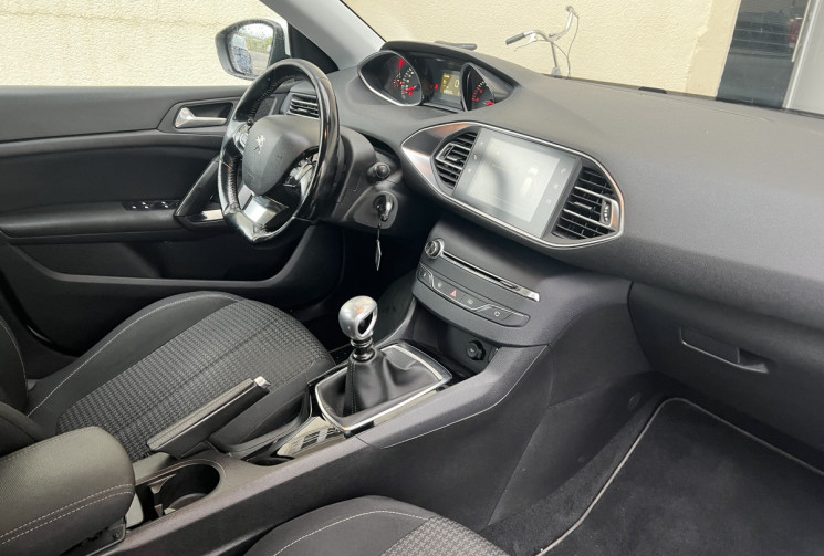 Peugeot 308 T9 Phase II 1.5 BlueHDi S&S 130 CH ACTIVE BUSINESS