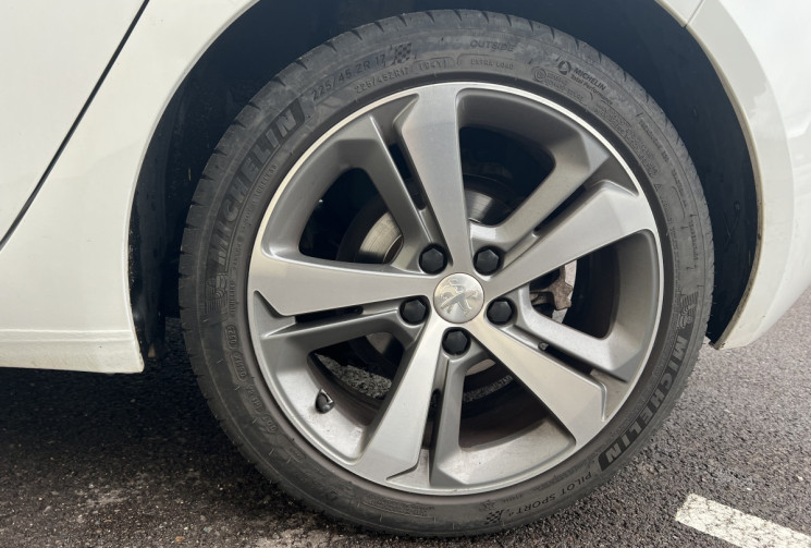 Peugeot 308 T9 Phase II 1.5 BlueHDi S&S 130 CH ACTIVE BUSINESS