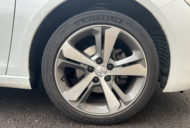 Peugeot 308 T9 Phase II 1.5 BlueHDi S&S 130 CH ACTIVE BUSINESS