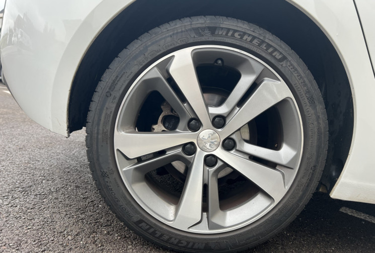 Peugeot 308 T9 Phase II 1.5 BlueHDi S&S 130 CH ACTIVE BUSINESS