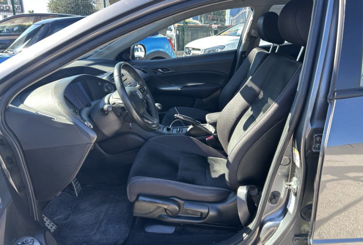 Honda Civic VIII (2) 2.2 I-CTDI 140 Ch VIRTUOSE 5P