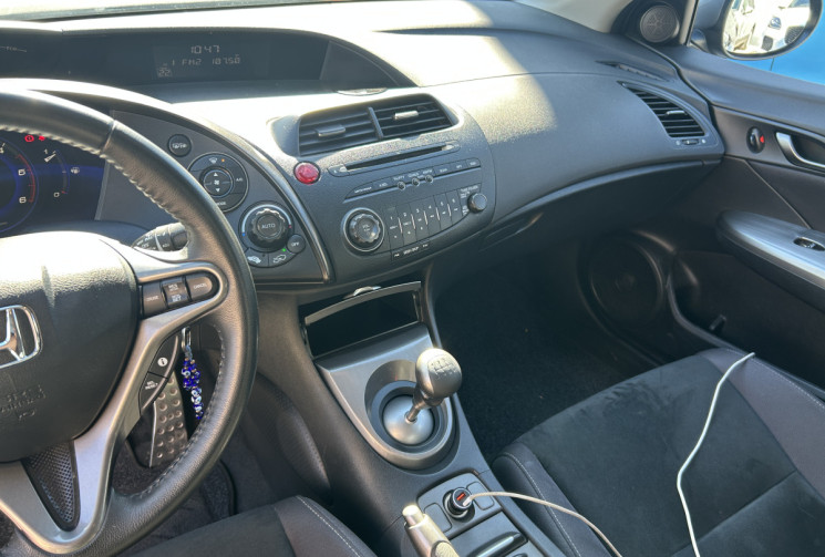 Honda Civic VIII (2) 2.2 I-CTDI 140 Ch VIRTUOSE 5P