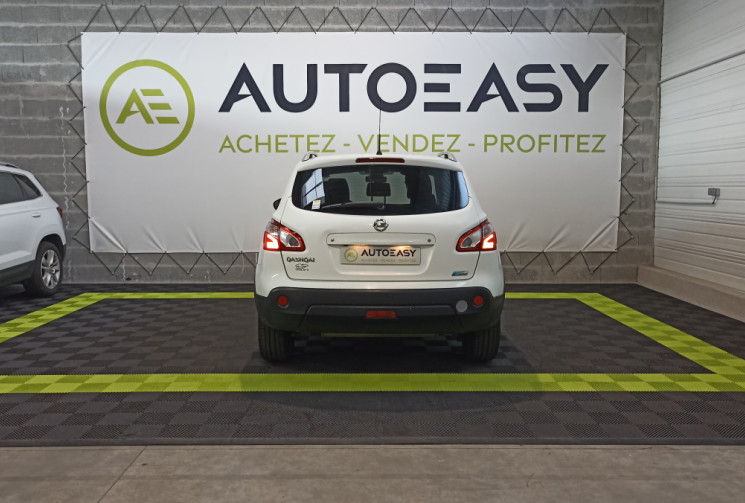 Nissan Qashqai 1.5 dCi 110ch FAP Connect Edition révision et distribution à jour