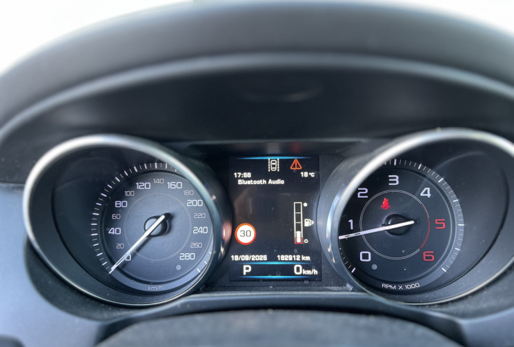 Jaguar XE 2.0 D 16V 180 CH BVA 