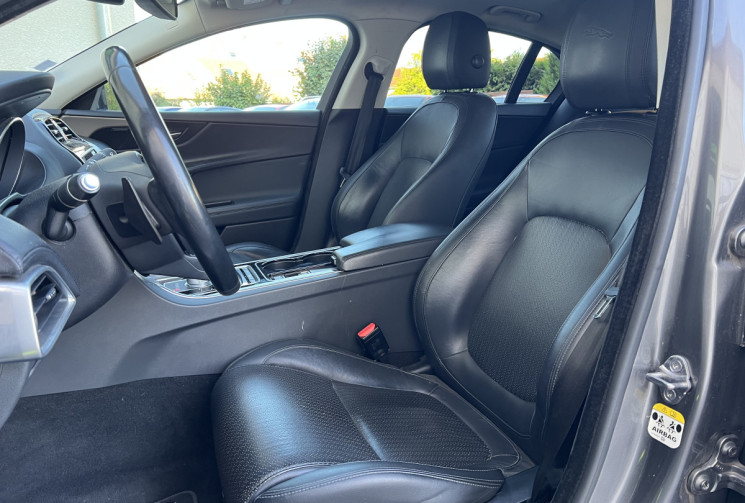 Jaguar XE 2.0 D 16V 180 CH BVA 