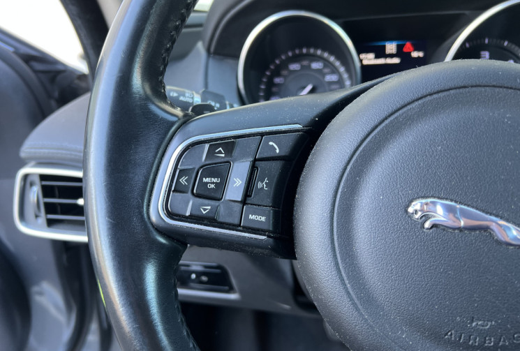 Jaguar XE 2.0 D 16V 180 CH BVA 