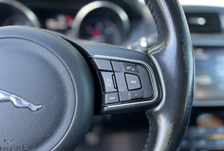 Jaguar XE 2.0 D 16V 180 CH BVA 