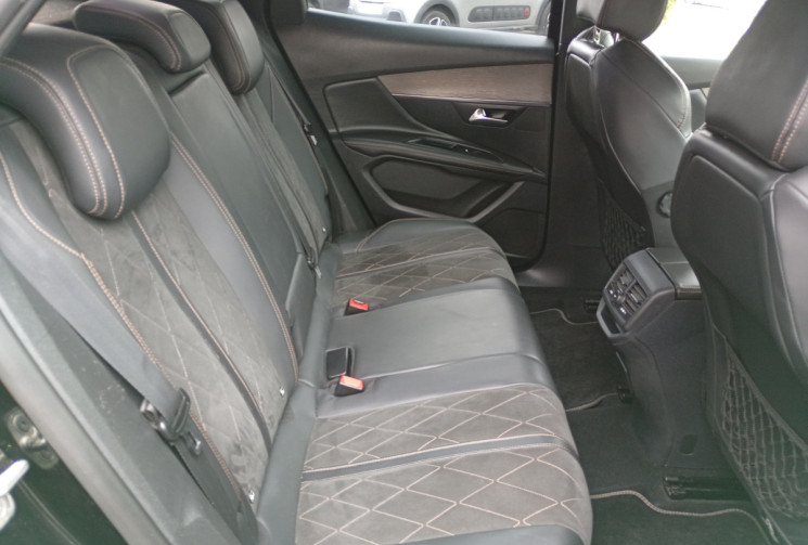 Peugeot 3008 2,0 HDI 180 ch GT / Courroie de distribution OK