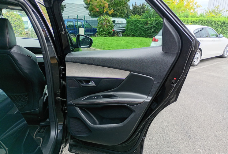 Peugeot 3008 2,0 HDI 180 ch GT / Courroie de distribution OK