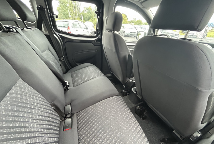 Peugeot BIPPER 1.4 HDI 70 CH 5 PLACES TBE CT OK RÉVISÉ ET GTIE