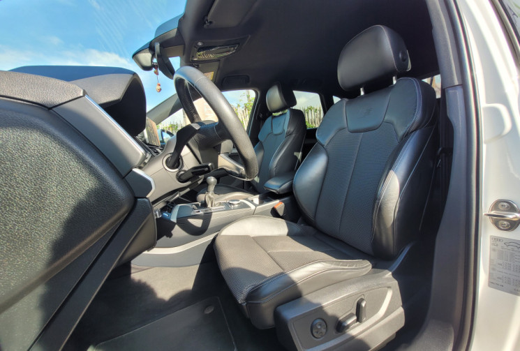Audi Q5 2.0 TDI 150 CH S LINE