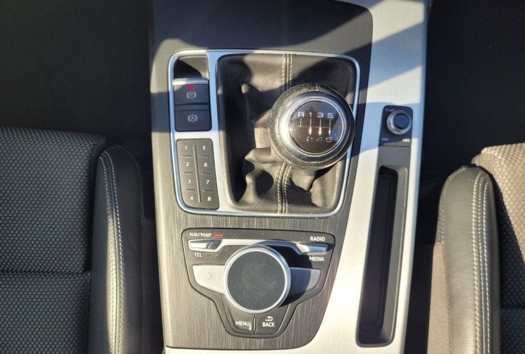 Audi Q5 2.0 TDI 150 CH S LINE