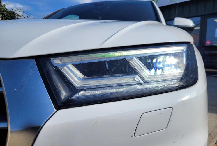 Audi Q5 2.0 TDI 150 CH S LINE