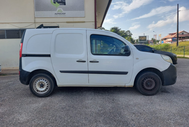 Renault KANGOO EXPRESS 1.5 dCi 75ch energy Grand Confort Euro6 // Etat correcte // Première main