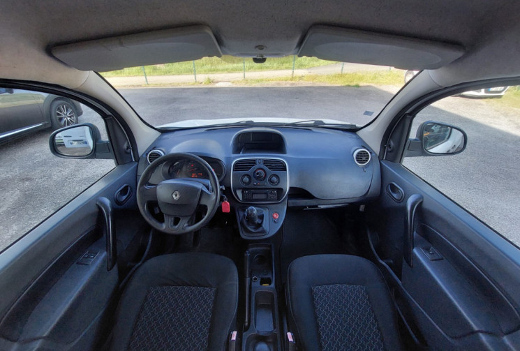 Renault KANGOO EXPRESS 1.5 dCi 75ch energy Grand Confort Euro6 // Etat correcte // Première main