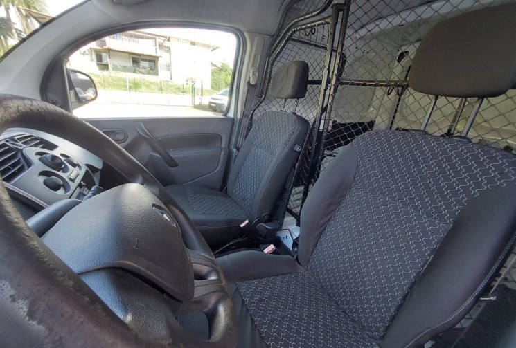 Renault KANGOO EXPRESS 1.5 dCi 75ch energy Grand Confort Euro6 // Etat correcte // Première main