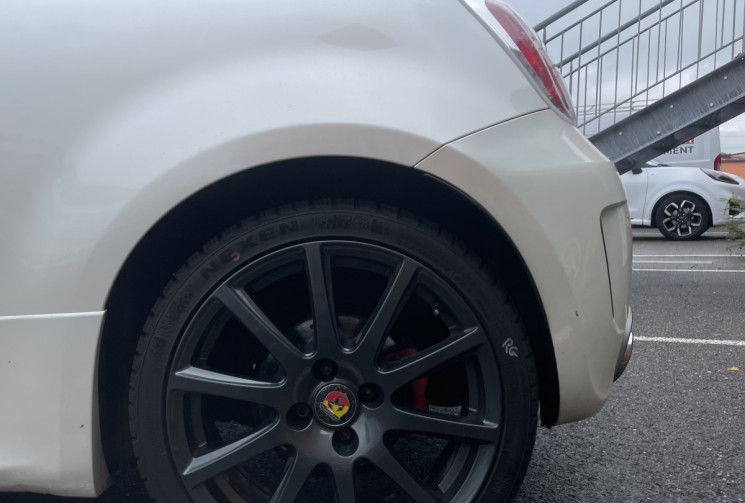 Abarth 500 1.4 T-Jet 160 595 Turismo