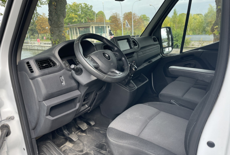 Renault Master 2.3 BLUE DCI GRAND CONFORT L3 H2 135 /  TVA NON RECUPERABLE
