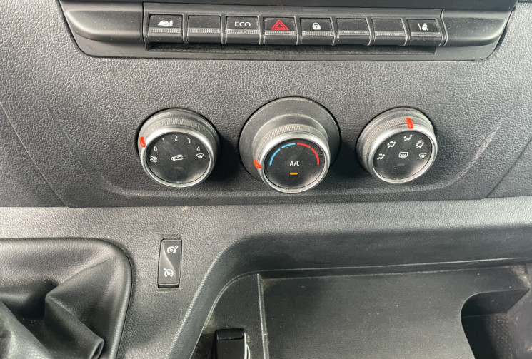 Renault Master 2.3 BLUE DCI GRAND CONFORT L3 H2 135 /  TVA NON RECUPERABLE
