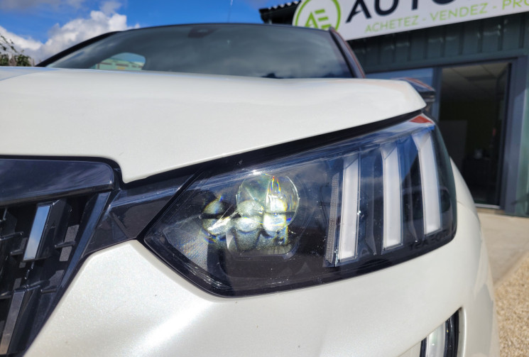 Peugeot 2008 1.5 BLUEHDI 130CH GT LINE EAT8