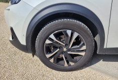 Peugeot 2008 1.5 BLUEHDI 130CH GT LINE EAT8