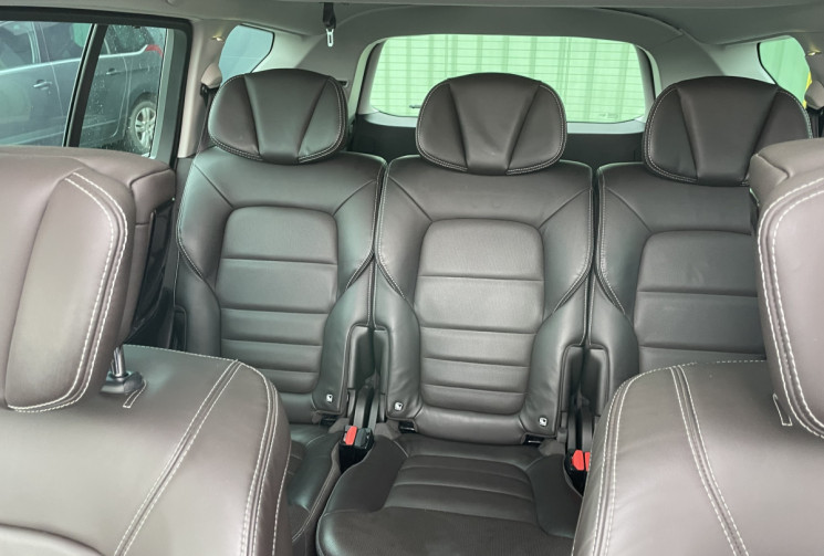 Renault Espace V 1.6 dci 160 EDC Initiale Paris * 7 Places + attelage*