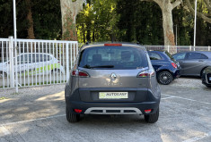 Renault Scénic XMOD 1.5 dCi 110 / 2ème Main / Distribution OK / Attelage / Radars AR / GPS / Keyless