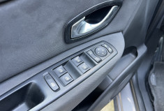 Renault Scénic XMOD 1.5 dCi 110 / 2ème Main / Distribution OK / Attelage / Radars AR / GPS / Keyless