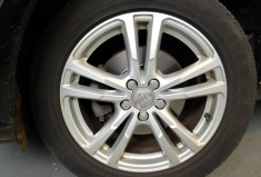 Audi Q3 2.0 TDI 150 S Line * Suivi Full Audi 