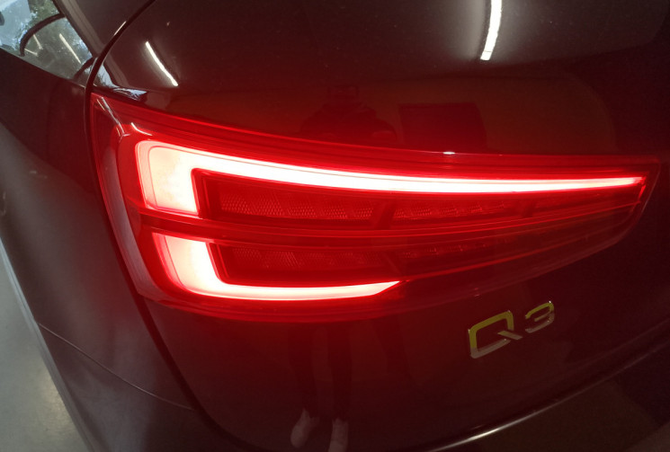 Audi Q3 2.0 TDI 150 S Line * Suivi Full Audi 