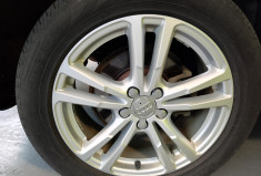 Audi Q3 2.0 TDI 150 S Line * Suivi Full Audi 