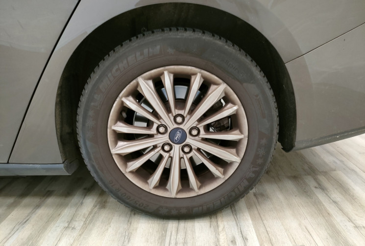 Ford Focus BREAK SW 2.0TDCI 150ch BVA TITANIUM POWERSHIFT