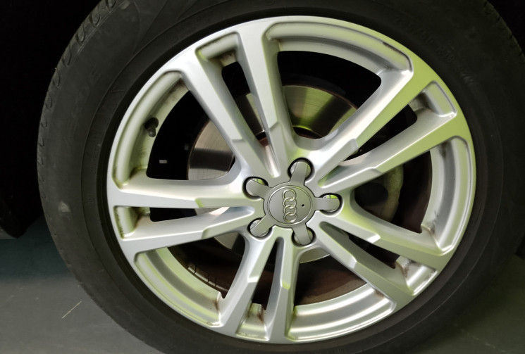 Audi Q3 2.0 TDI 150 S Line * Suivi Full Audi 