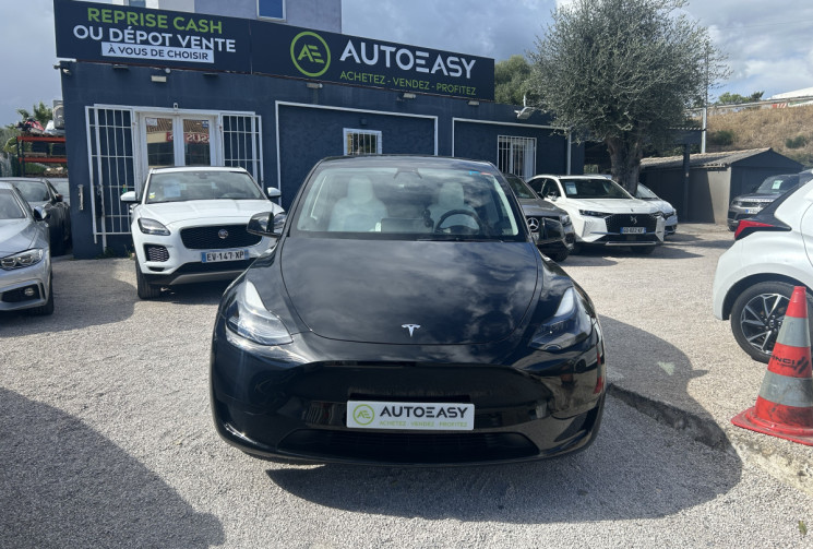 Tesla Model Y 300 AUTONOMIE STANDARD RWD 60 KWH 2023