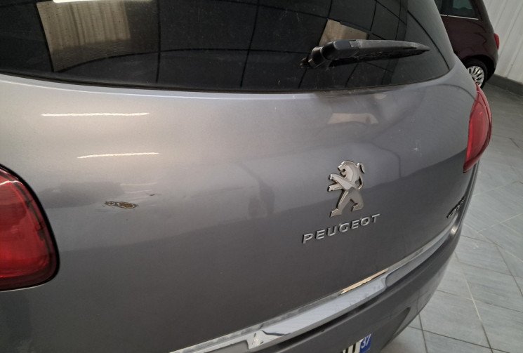 Peugeot 4008 1.8 HDI 150ch Allure 4x4 bv6 TBE  OPTIONS  REVISEE GARANTIE 
