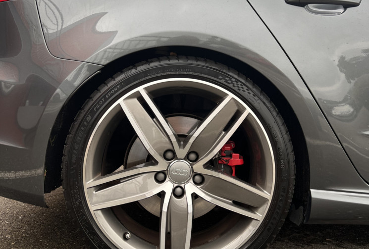 Audi S3 2.0 TFSI 300 qto Audi S3 2.0 TFSI 300 qto