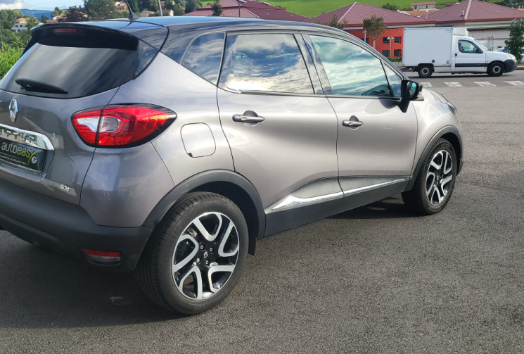Renault Captur TCE 115 INTENS ( 1ere main, km certifié )