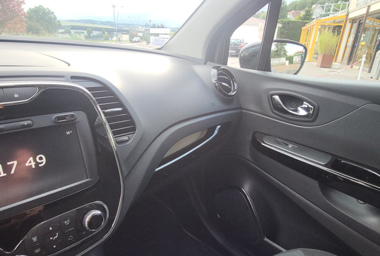 Renault Captur TCE 115 INTENS ( 1ere main, km certifié )