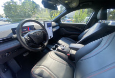 Ford MUSTANG Mach-E Standard Range PREMIUM AWD 269CH