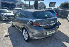 Opel Astra III GTC 2.0 T 170 Ch SPORT !! 1ER MAIN !!