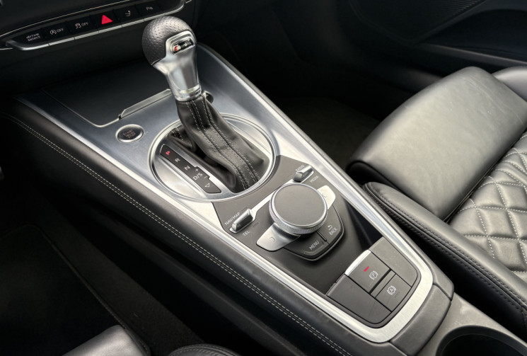 Audi TT QUATTRO 2.0 TFSI 230cv S-Line * Bang & Olufsen * Caméra * Siège Sport Diamant Chauffant