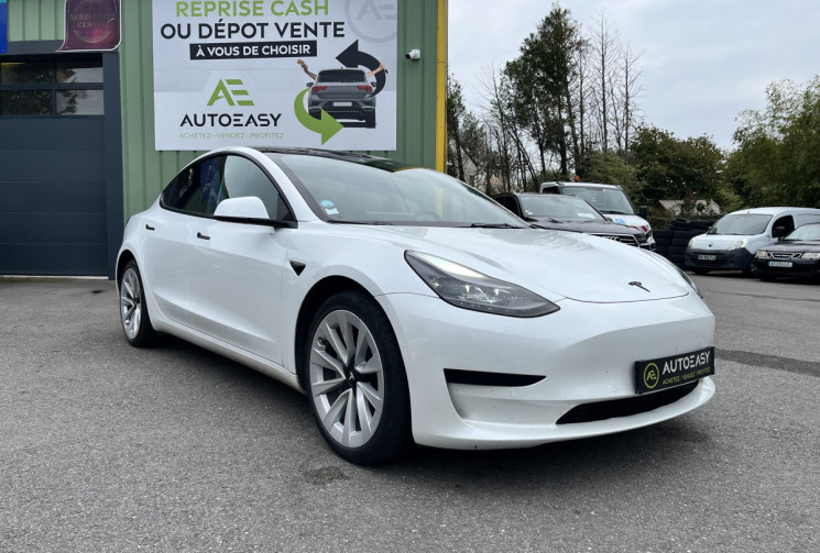 Tesla Model 3 Standard RWD MY 2022 + Jantes 19''