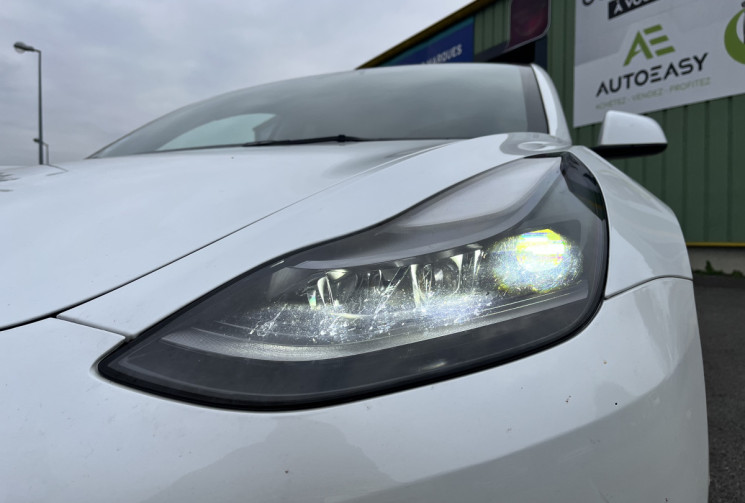 Tesla Model 3 Standard RWD MY 2022 + Jantes 19''
