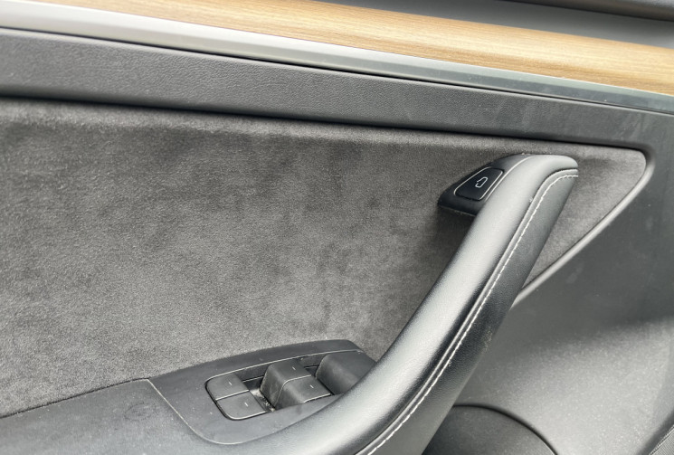 Tesla Model 3 Standard RWD MY 2022 + Jantes 19''