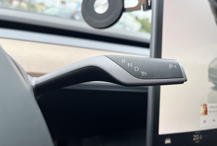Tesla Model 3 Standard RWD MY 2022 + Jantes 19''