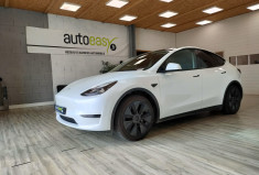 Tesla Model Y Long Range (grande autonomie) 347ch + Attelage + Wallbox + Autopilot 