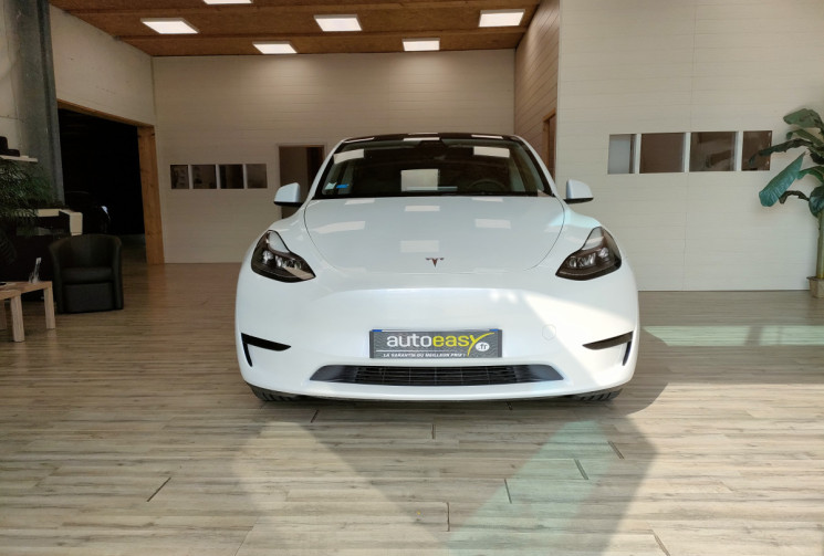 Tesla Model Y Long Range (grande autonomie) 347ch + Attelage + Wallbox + Autopilot 