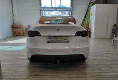 Tesla Model Y Long Range (grande autonomie) 347ch + Attelage + Wallbox + Autopilot 