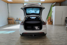 Tesla Model Y Long Range (grande autonomie) 347ch + Attelage + Wallbox + Autopilot 