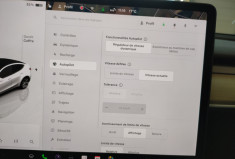 Tesla Model Y Long Range (grande autonomie) 347ch + Attelage + Wallbox + Autopilot 